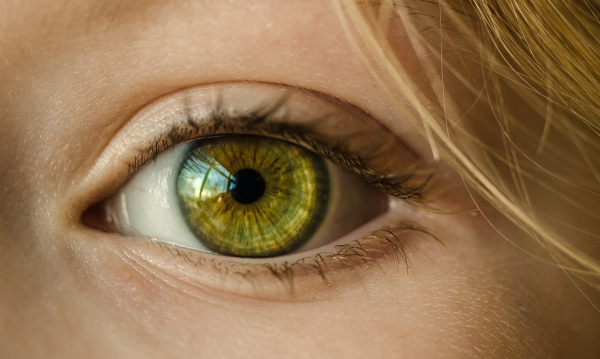 Jak poradziÄ sobie z alergicznymi reakcjami oczu?